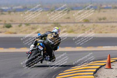 media/Oct-08-2022-SoCal Trackdays (Sat) [[1fc3beec89]]/Turn 11 Backside (1145am)/